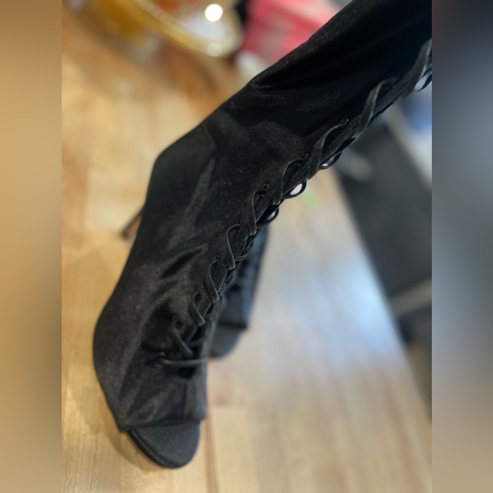 RAYE TYSON LACE OVER THE KNEE BOOTS - Picture 8 of 11